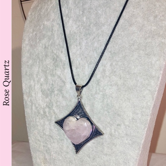 Rose Quartz Gemstone Handmade Heart Halo Pendant - Picture 1 of 5